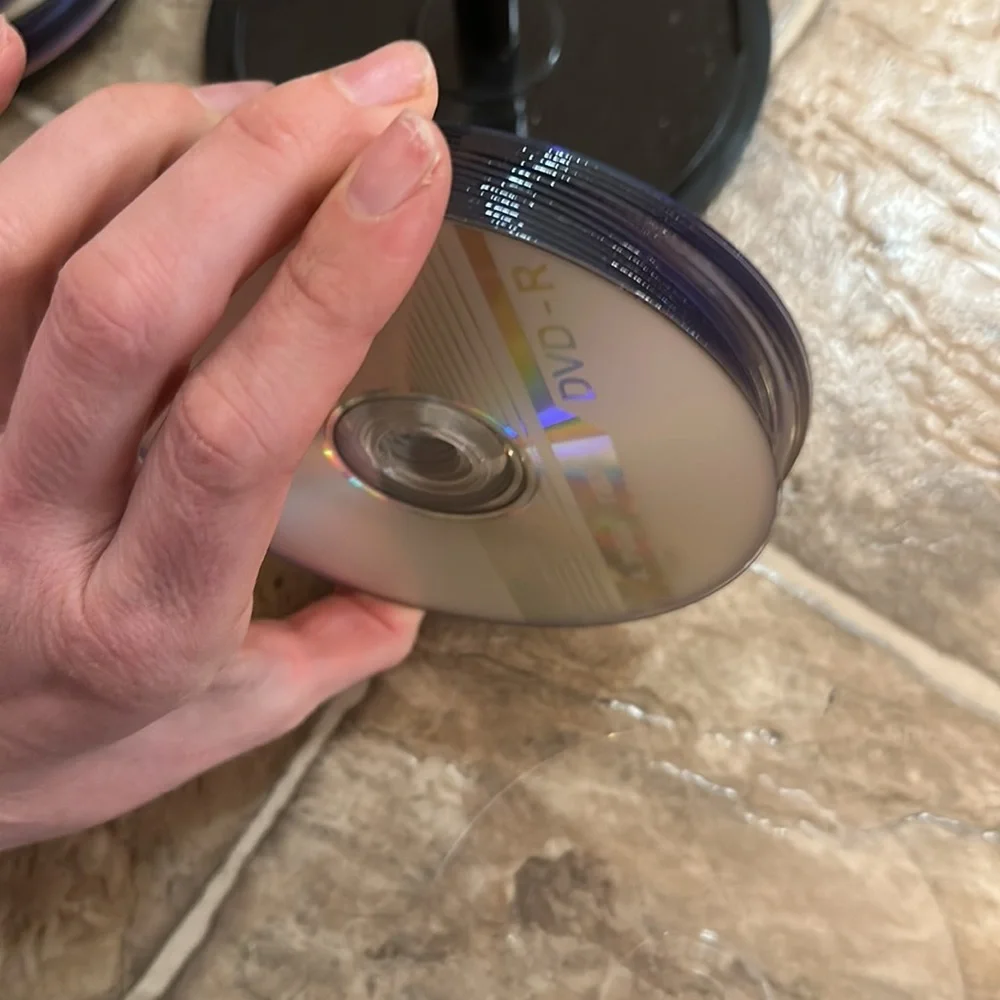 Writable burnable DVD R and CD Rom